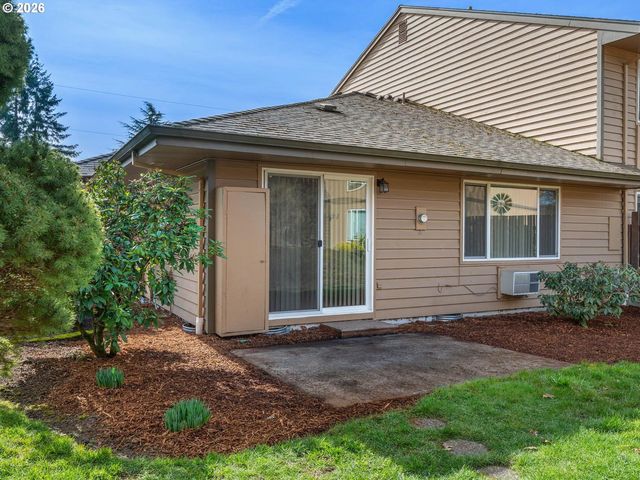 1181 Ne GRANT St, Hillsboro, OR 97124