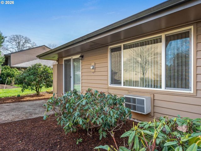 1181 Ne GRANT St, Hillsboro, OR 97124