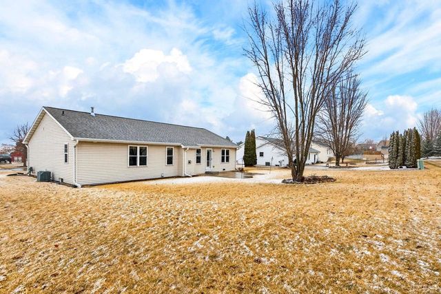 N1901 SAVANNAH DRIVE, Greenville, WI 54942