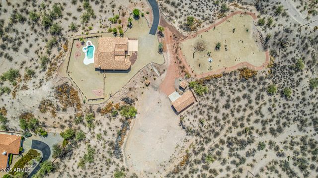 1225 MULE DEER Trail, Wickenburg, AZ 85390