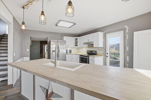 5391 South Court, Mountain Iron, MN 55768