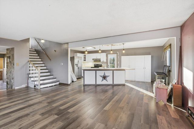 5391 South Court, Mountain Iron, MN 55768