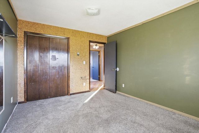 5391 South Court, Mountain Iron, MN 55768