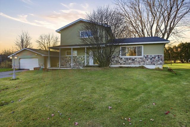 5391 South Court, Mountain Iron, MN 55768