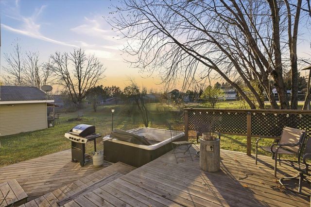 5391 South Court, Mountain Iron, MN 55768