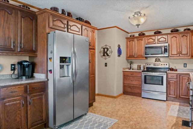 48 Hill Rd, Big Sandy, TN 38221