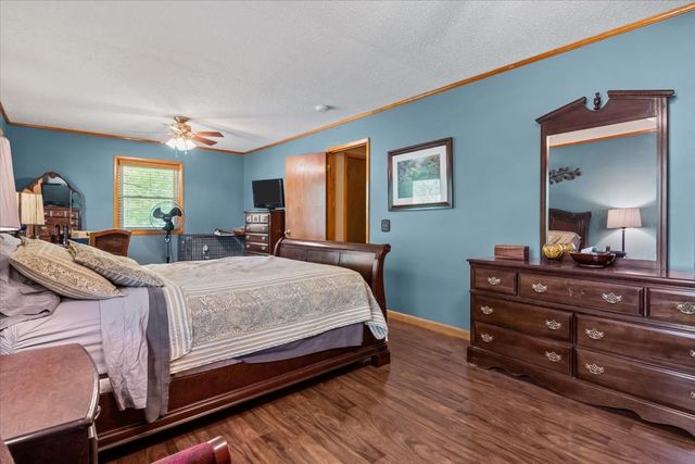 48 Hill Rd, Big Sandy, TN 38221