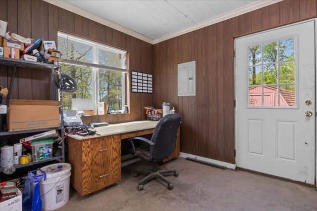 48 Hill Rd, Big Sandy, TN 38221