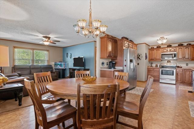 48 Hill Rd, Big Sandy, TN 38221