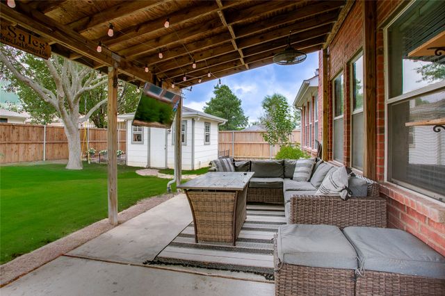 505 Colt Drive, Forney, TX 75126