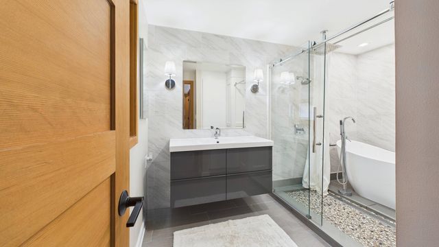 408 Ruddiman Drive 3, North Muskegon City, MI 49445