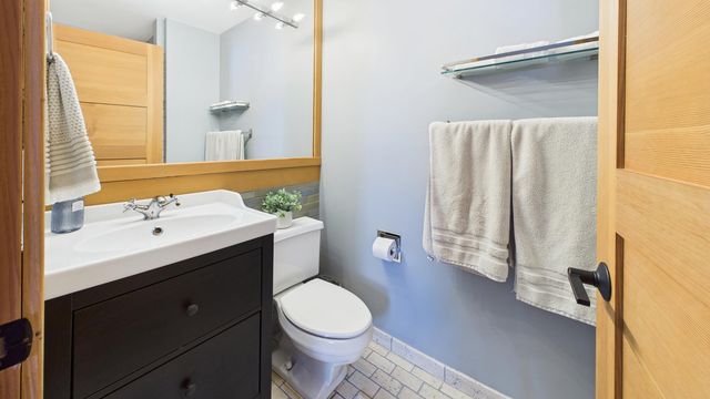 408 Ruddiman Drive 3, North Muskegon City, MI 49445