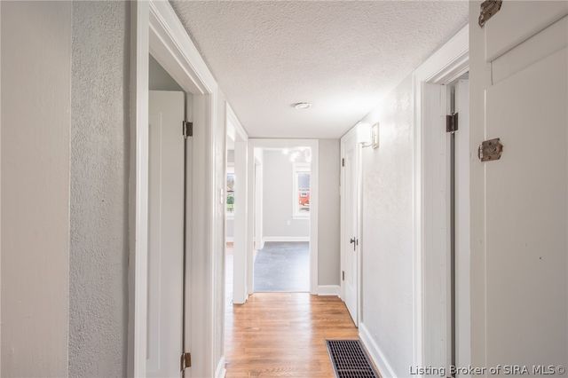 901 Cherry Drive, Jeffersonville, IN 47130