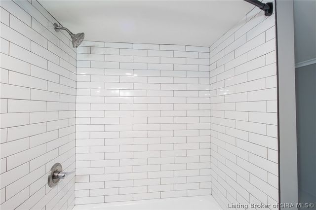 901 Cherry Drive, Jeffersonville, IN 47130