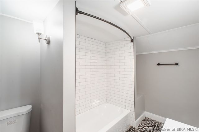 901 Cherry Drive, Jeffersonville, IN 47130