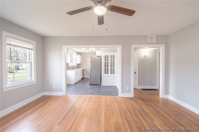 901 Cherry Drive, Jeffersonville, IN 47130