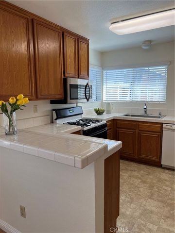 2800 Plaza Del Amo 212, Torrance, CA 90503