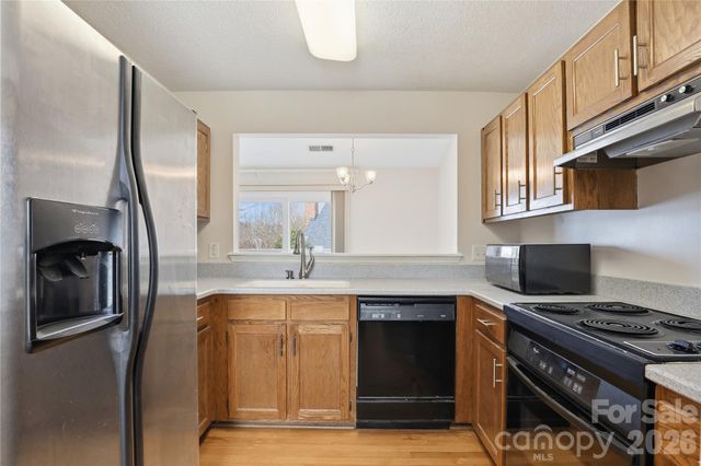 9209 Kings Canyon Drive, Charlotte, NC 28210