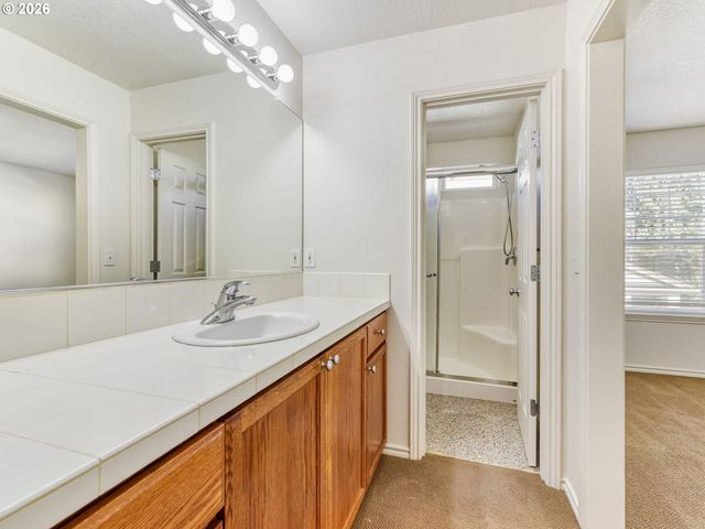 11165 Sw BARBER St, Wilsonville, OR 97070