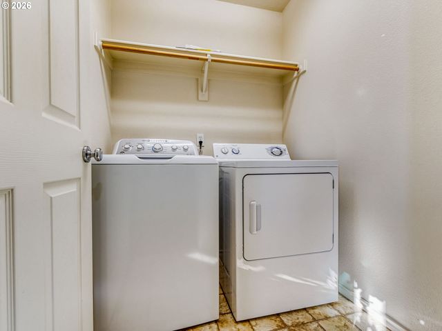 11165 Sw BARBER St, Wilsonville, OR 97070