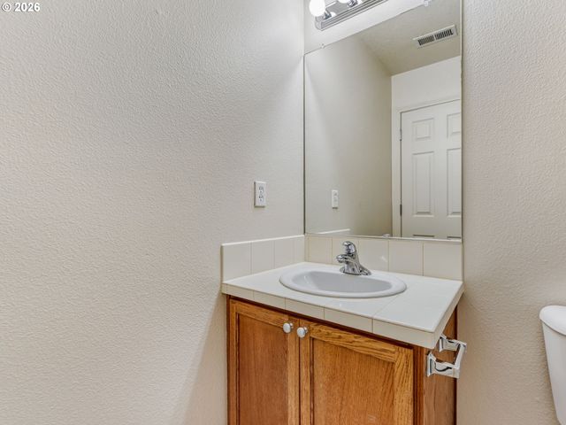 11165 Sw BARBER St, Wilsonville, OR 97070