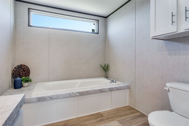 175 Cedar Drive, Azle, TX 76020