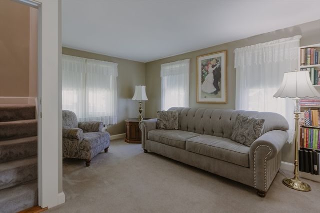 98 Randolph St, Weymouth, MA 02190