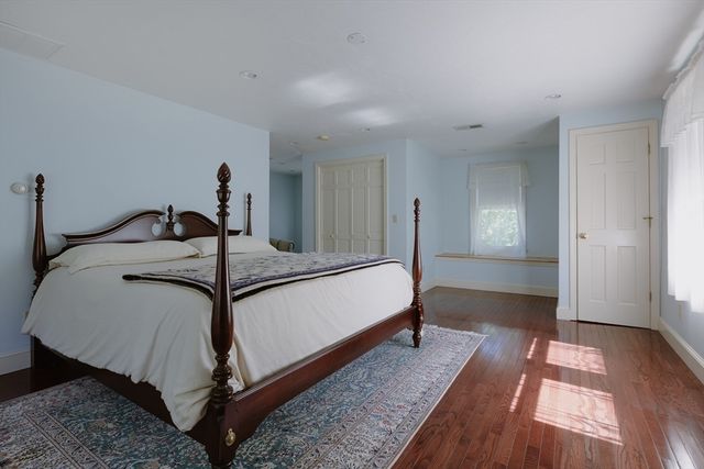 98 Randolph St, Weymouth, MA 02190