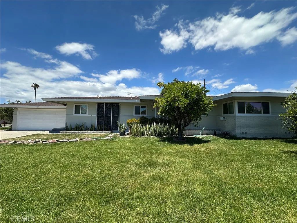 9901 ROYAL PALM Boulevard, Garden Grove, CA 92841