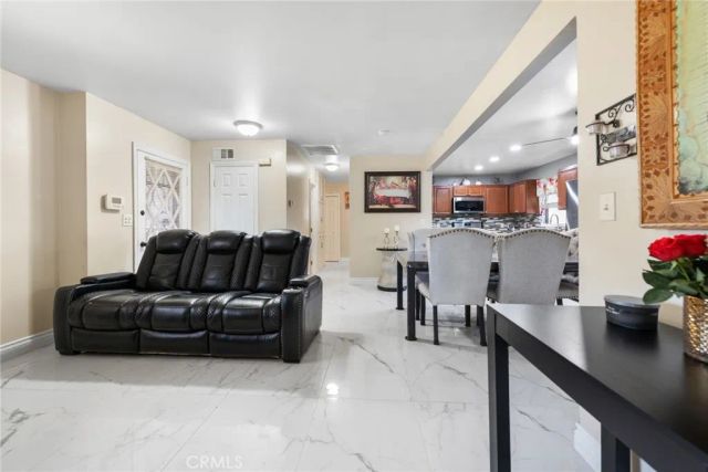 3869 Lafayette, Riverside, CA 92503