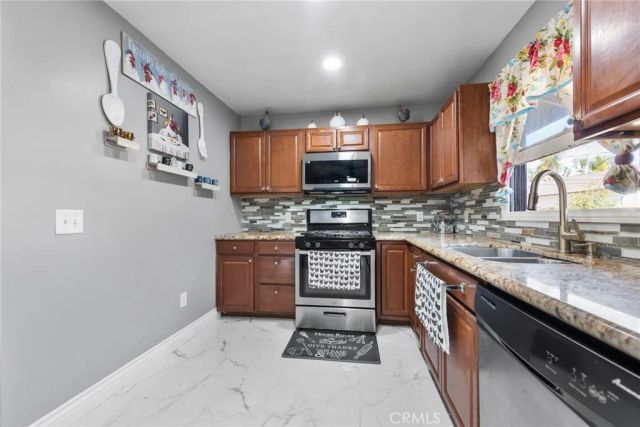 3869 Lafayette, Riverside, CA 92503