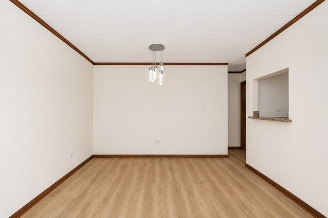 6490 N Northwest Highway 5F, Chicago, IL 60631