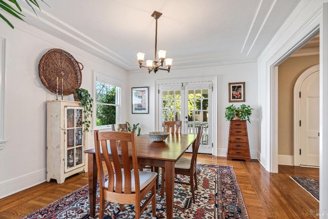 915 St Helena Ave, Santa Rosa, CA 95404