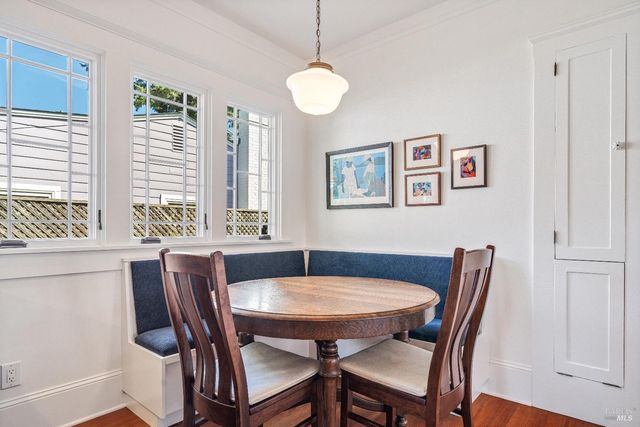 915 St Helena Ave, Santa Rosa, CA 95404