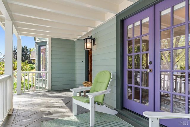 915 St Helena Ave, Santa Rosa, CA 95404