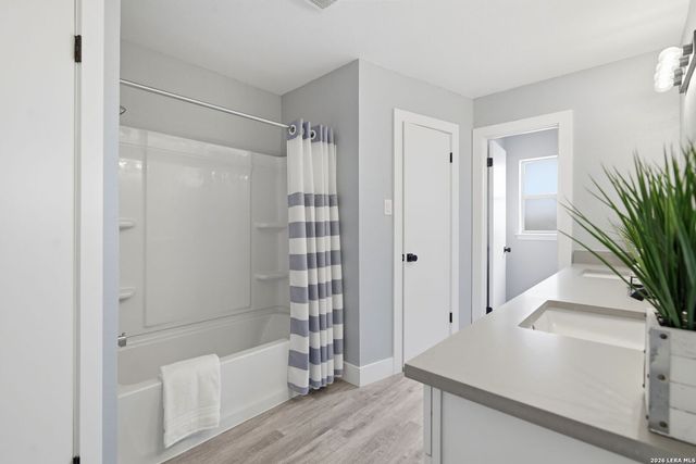 5446 Vista Trl, San Antonio, TX 78247