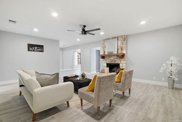 5446 Vista Trl, San Antonio, TX 78247