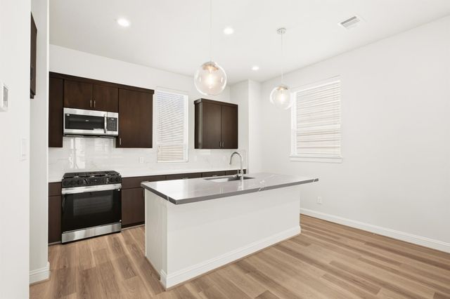 1811 Mills Street, Houston, TX 77026