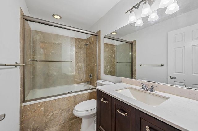 221 Grand Ave W 115, South Saint Paul, MN 55075