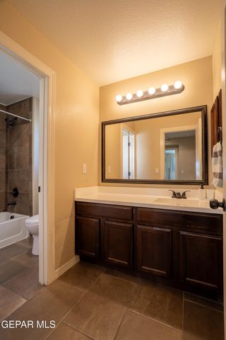 400 Bellwoode Avenue, El Paso, TX 79932