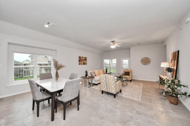 101 Bayou Bend Court, Angleton, TX 77515