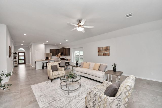 101 Bayou Bend Court, Angleton, TX 77515