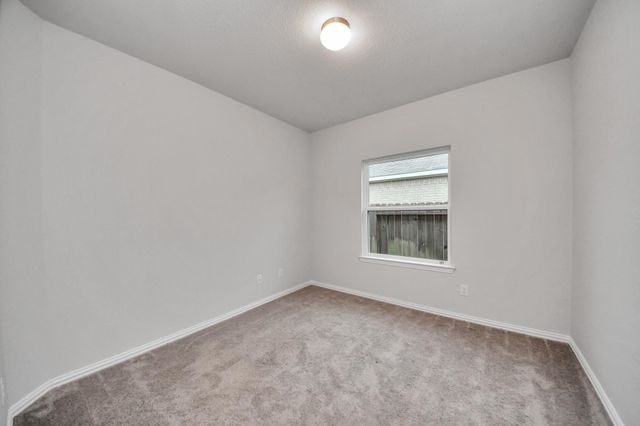 101 Bayou Bend Court, Angleton, TX 77515