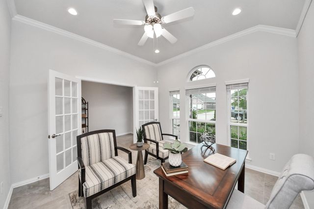 101 Bayou Bend Court, Angleton, TX 77515