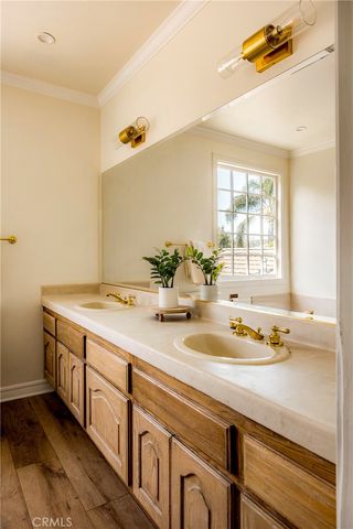 29528 Ridgeway, Agoura Hills, CA 91301