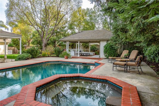 29528 Ridgeway, Agoura Hills, CA 91301