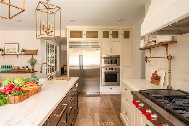 29528 Ridgeway, Agoura Hills, CA 91301