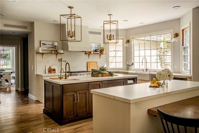 29528 Ridgeway, Agoura Hills, CA 91301