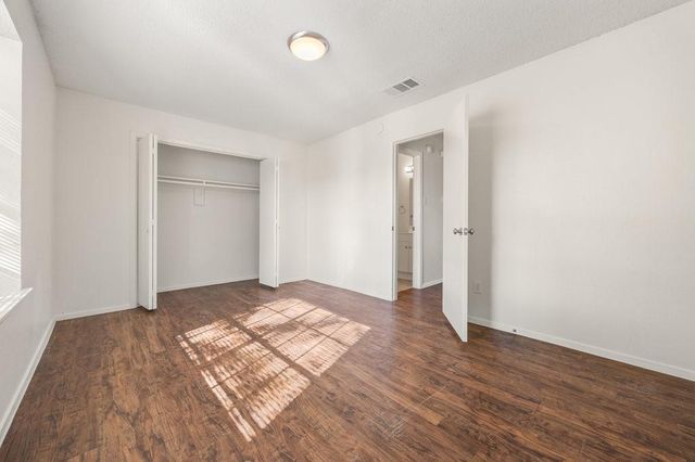 8204 West Gate BLVD A, Austin, TX 78745