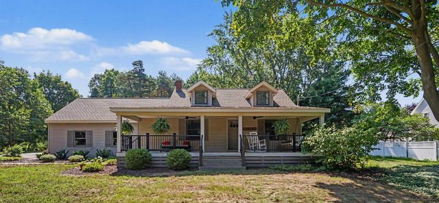 1538 W 32nd Street, Holland, MI 49423